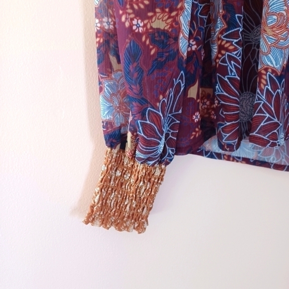 Living Doll Turtleneck Print Blouse Ruffles Semi Sheer Blue Print High Neck Sz M - Picture 2 of 7